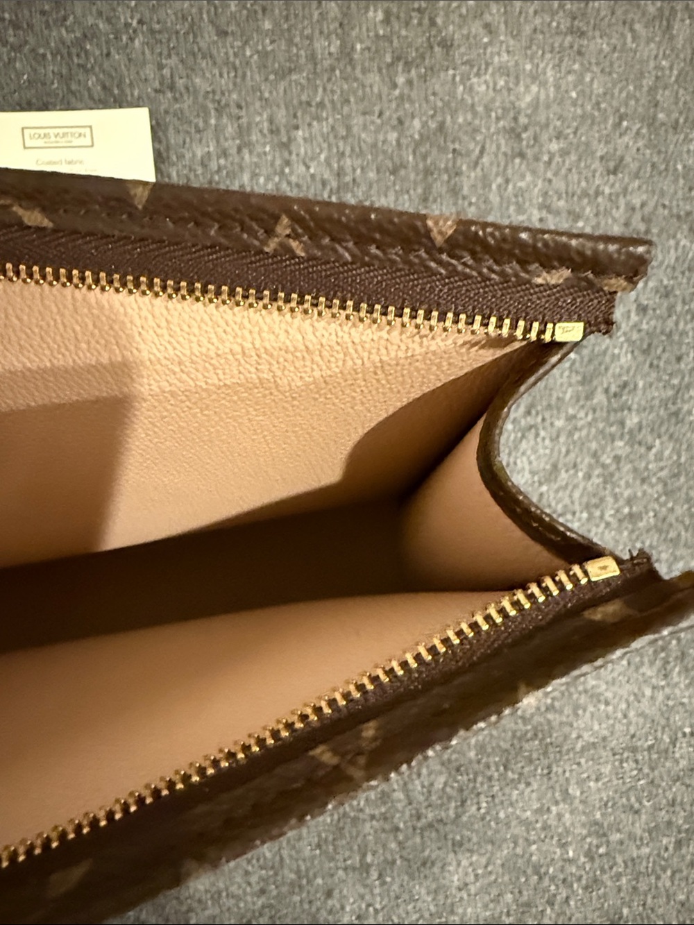 Louis Vuitton Monogram Canvas Toiletry 26 - Picture 10 of 16